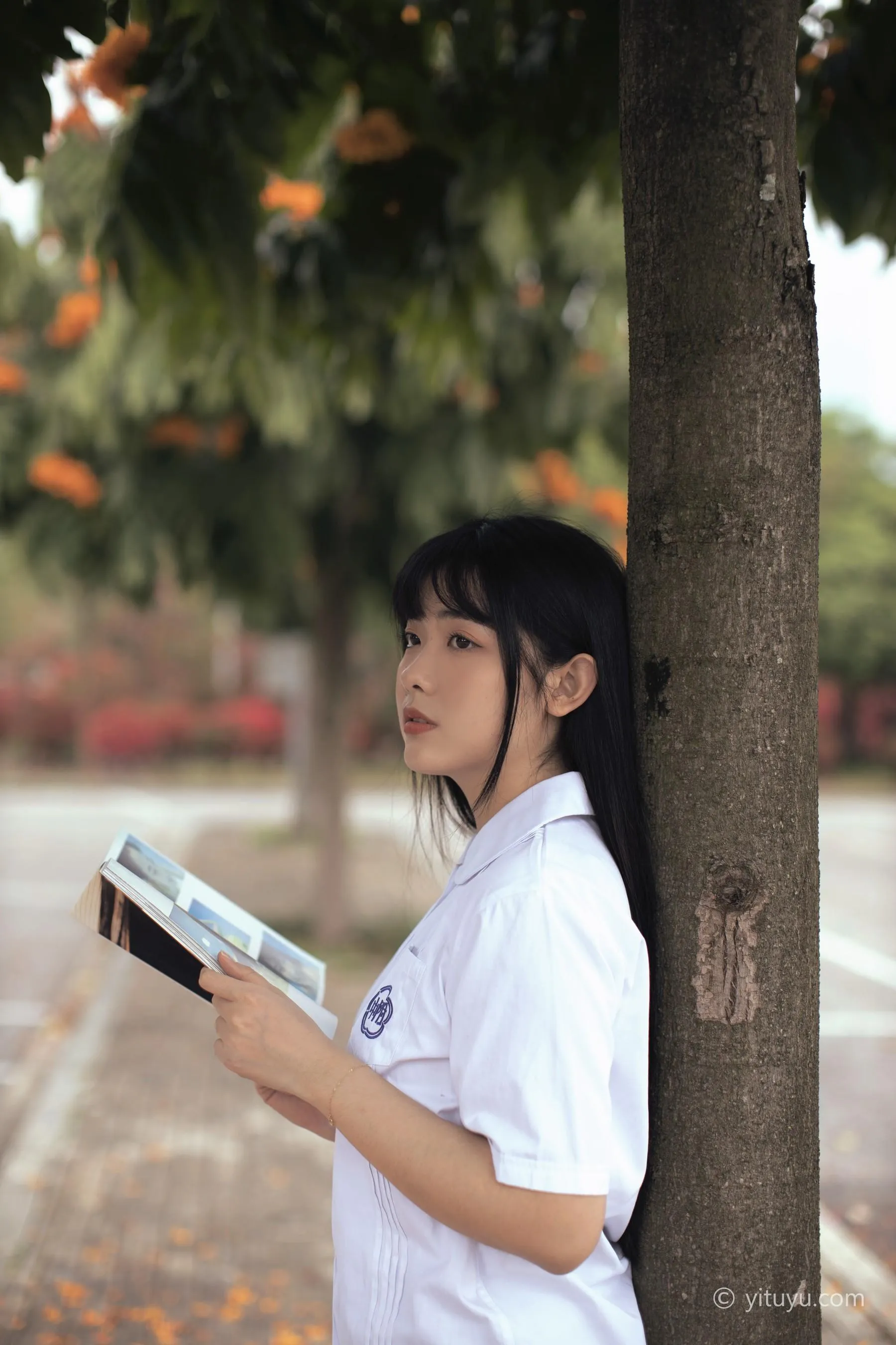 [YITUYU艺图语]2021.04.28 花季 黄子卿 [27P]插图9